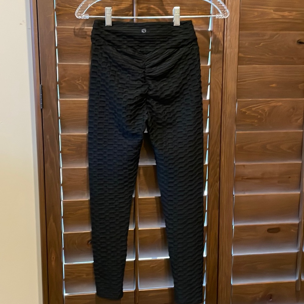 Slide Leggings 2 pack SZ Medium